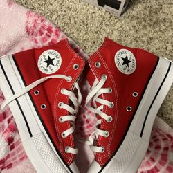 Red Converse 