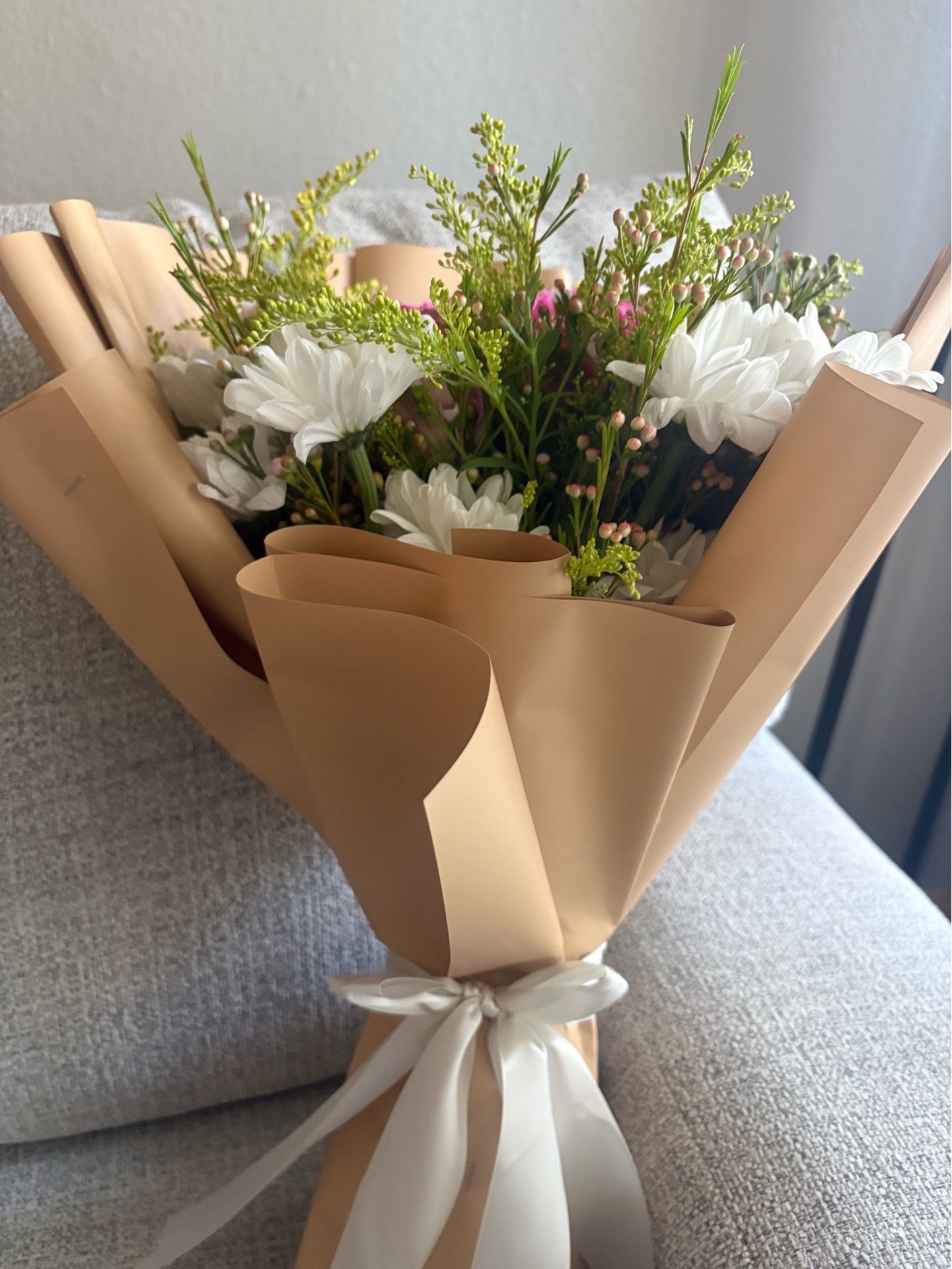 Mini Ramo bouquet ready for pick up