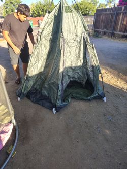 Camping tent