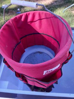 Tool bucket