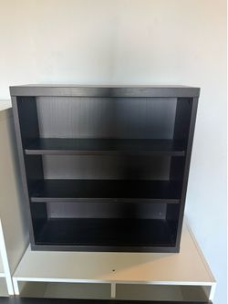 Black Wooden Bookcase with 3 Shelves