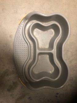 Dog Food and Water Tray - Medium and Large Size Dog