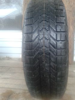 Snow Tires 195/65R15