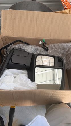 2026 Ram 3500 limited drivers side Truck Tow Mirror with Wiring Harness
