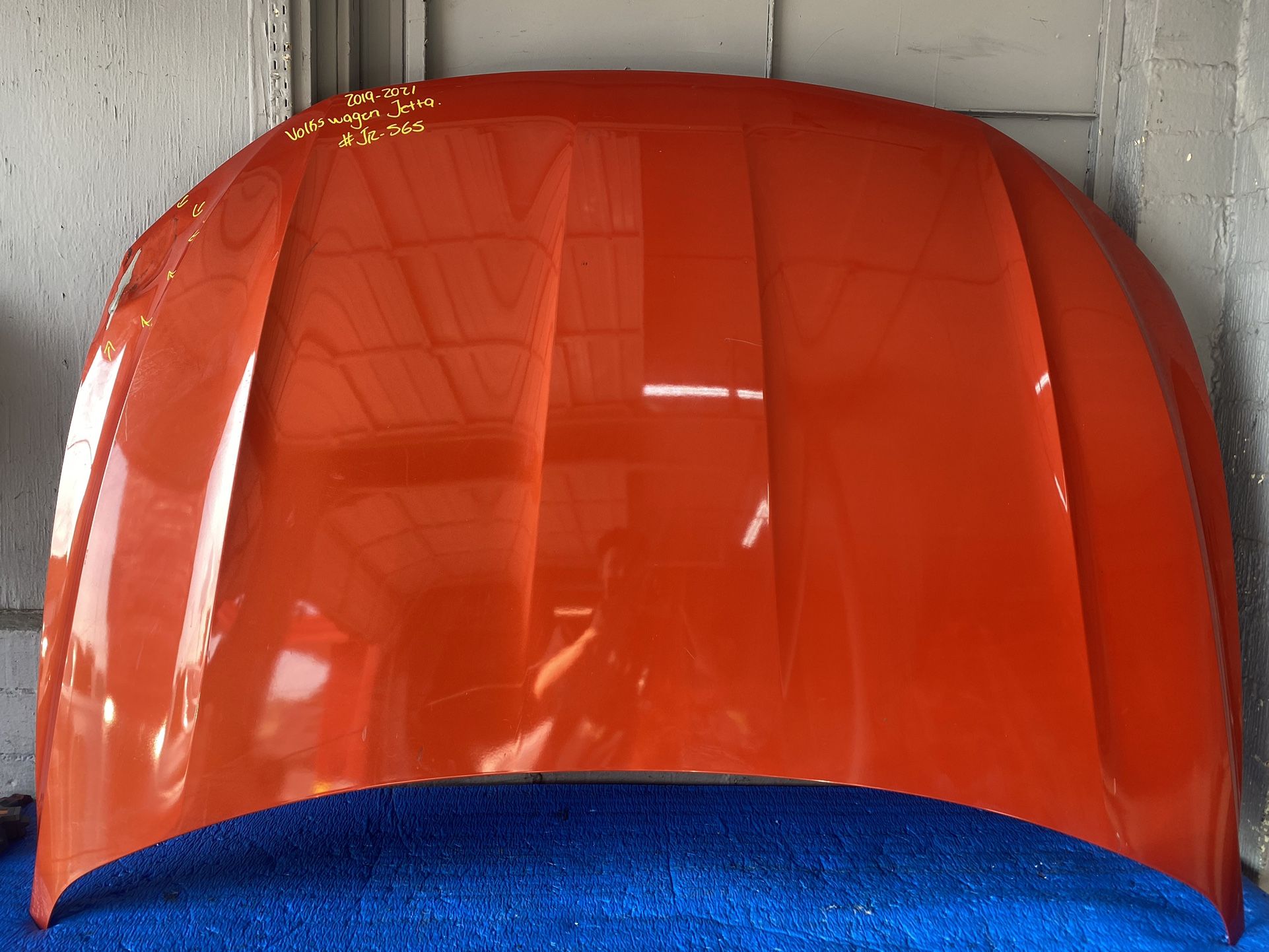 2019 2020 2021 Volkswagen Jetta Hood.