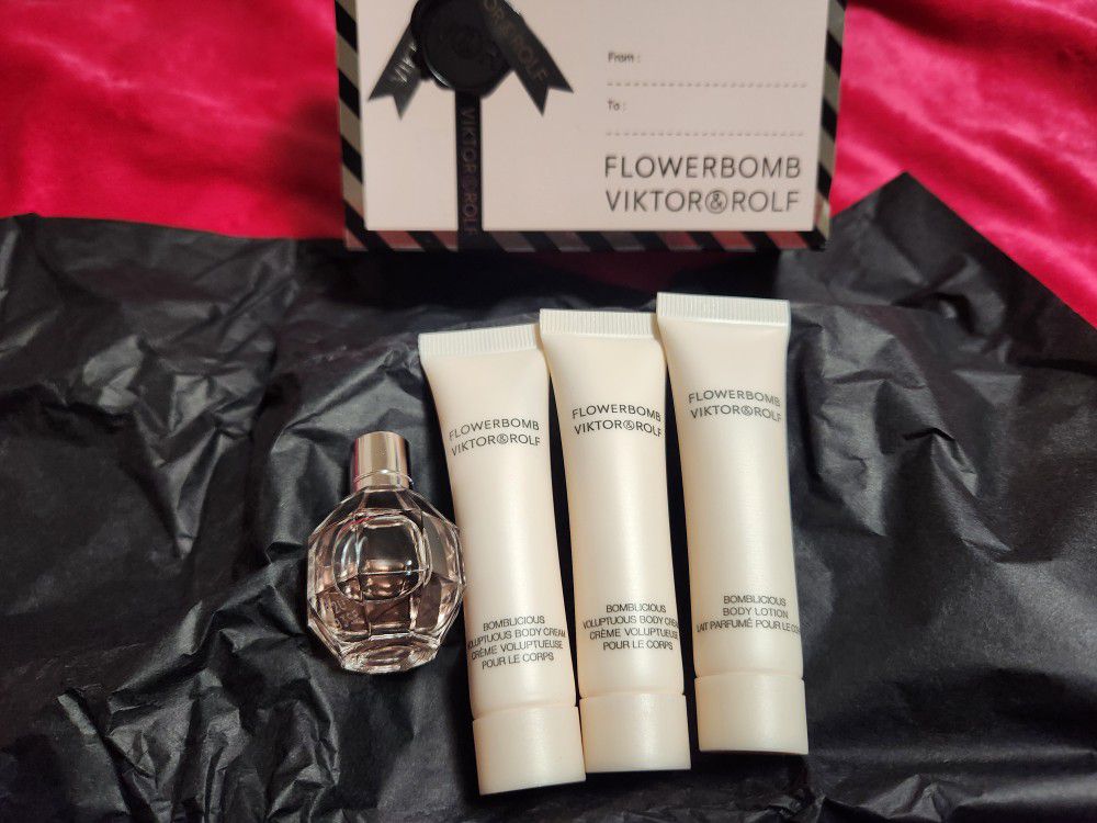 Viktor Rolf Flower Bomb Gift Set