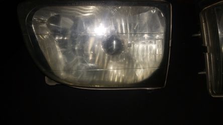 Toyota 4runner Head Lights
