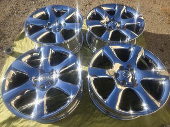 18" Nissan Altima Maxima Rogue chrome wheels