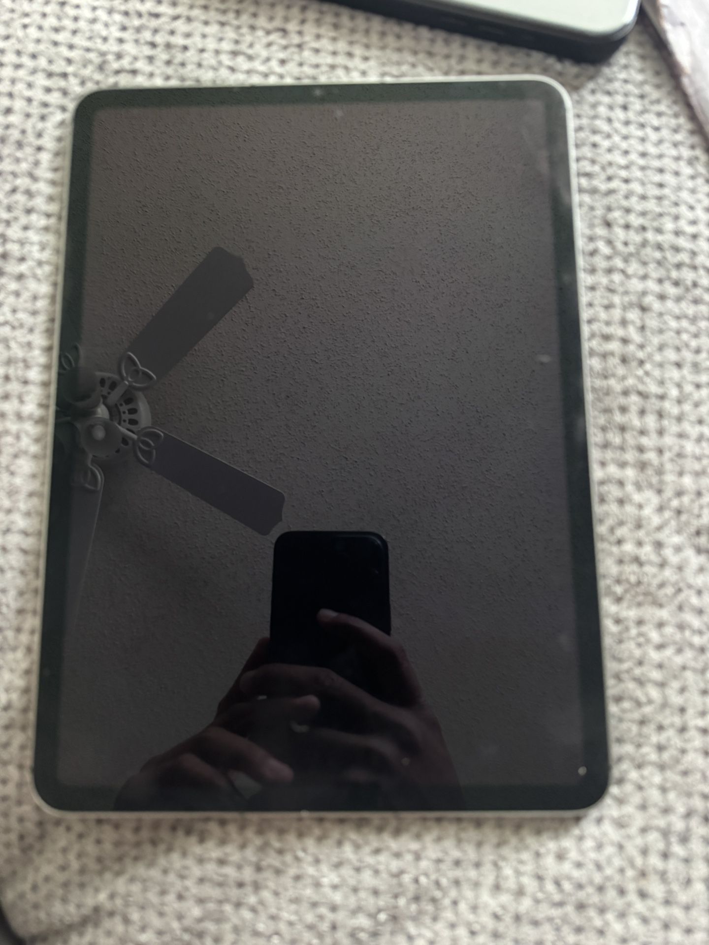 I Pad Pro 11 Inch 3rd Generation!!!