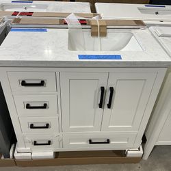 36” Bathroom Vanity in white , single sink soft close solid wood with vanity top in white  $609  Luke’s liquidations warehouse Address:  2434 N Forsyt
