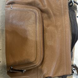 NEED GONE ASAP BUNCH OF USED VINTAGE WOMEN PURSE 5- 20 A PAIR 