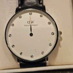 Daniel Wellington Women's Watch OBO 