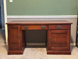 Solid Wood Executive Office Desk – Rich Cherry/Walnut Finish