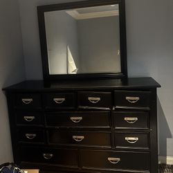 Dressers and vanity 
