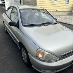 2001 KIA Rio