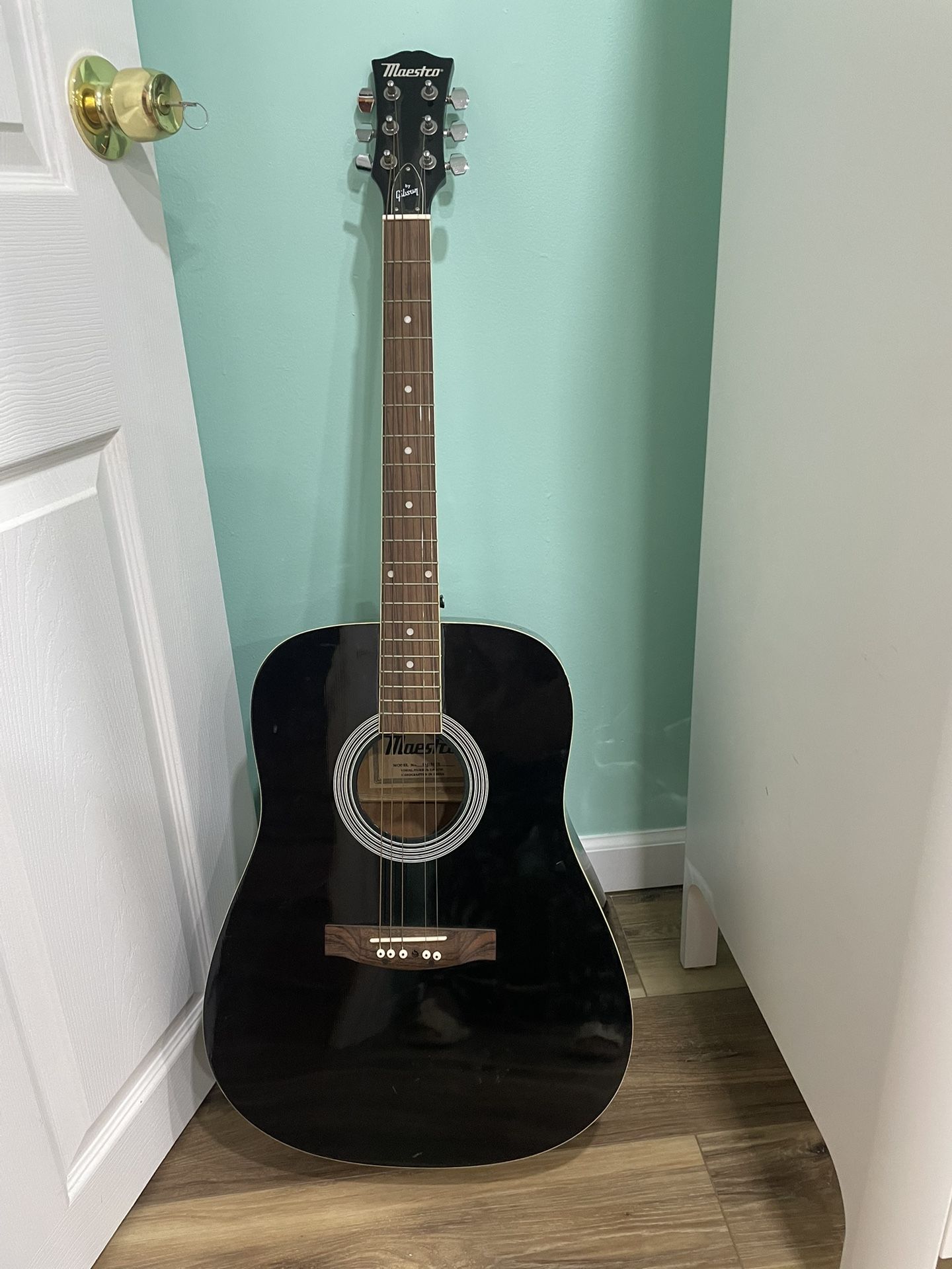Black Maestro Acoustic Guitar