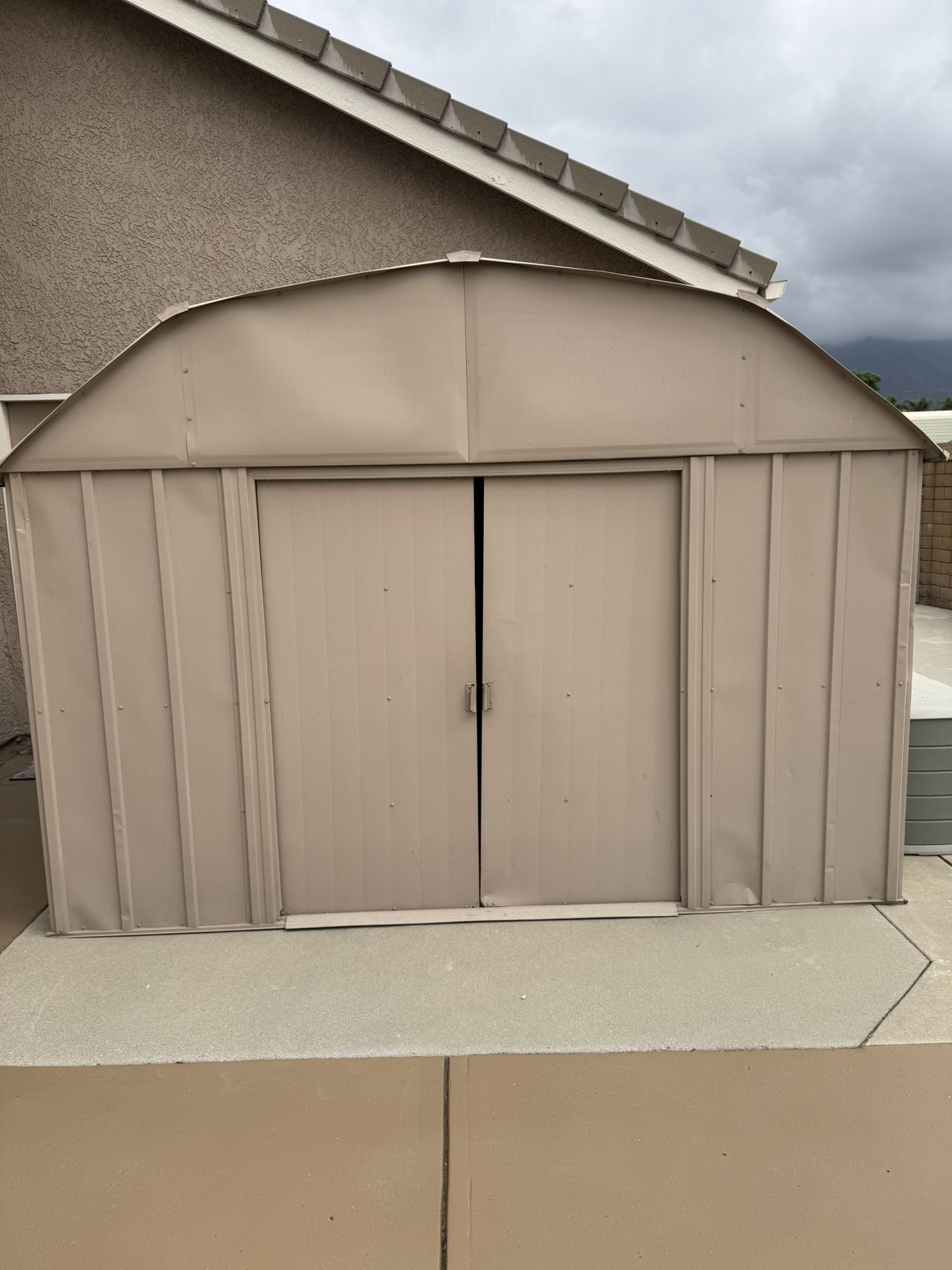 Free Metal Shed 10’ X 7 1/2’