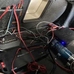 215 Kickers  6000 Mono Black Amp