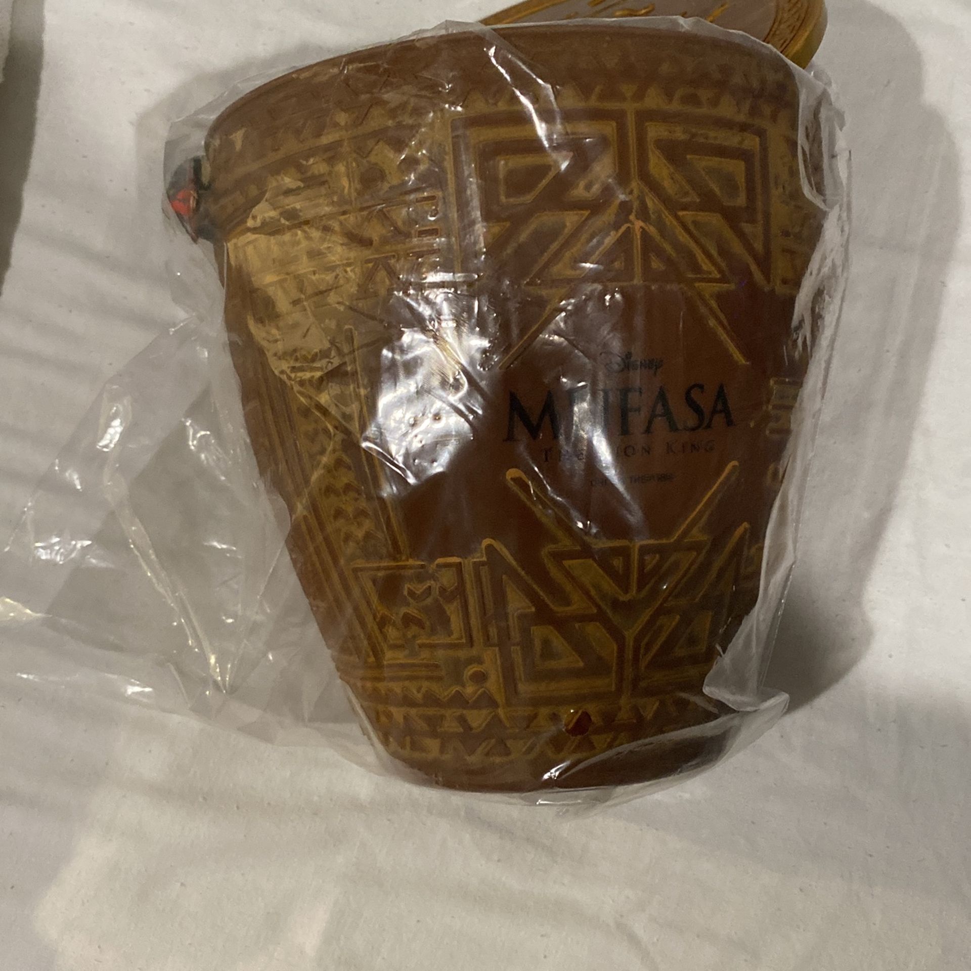 New Limited Edition Mufasa Popcorn Bucket Pristine Condition In Original Wrapping