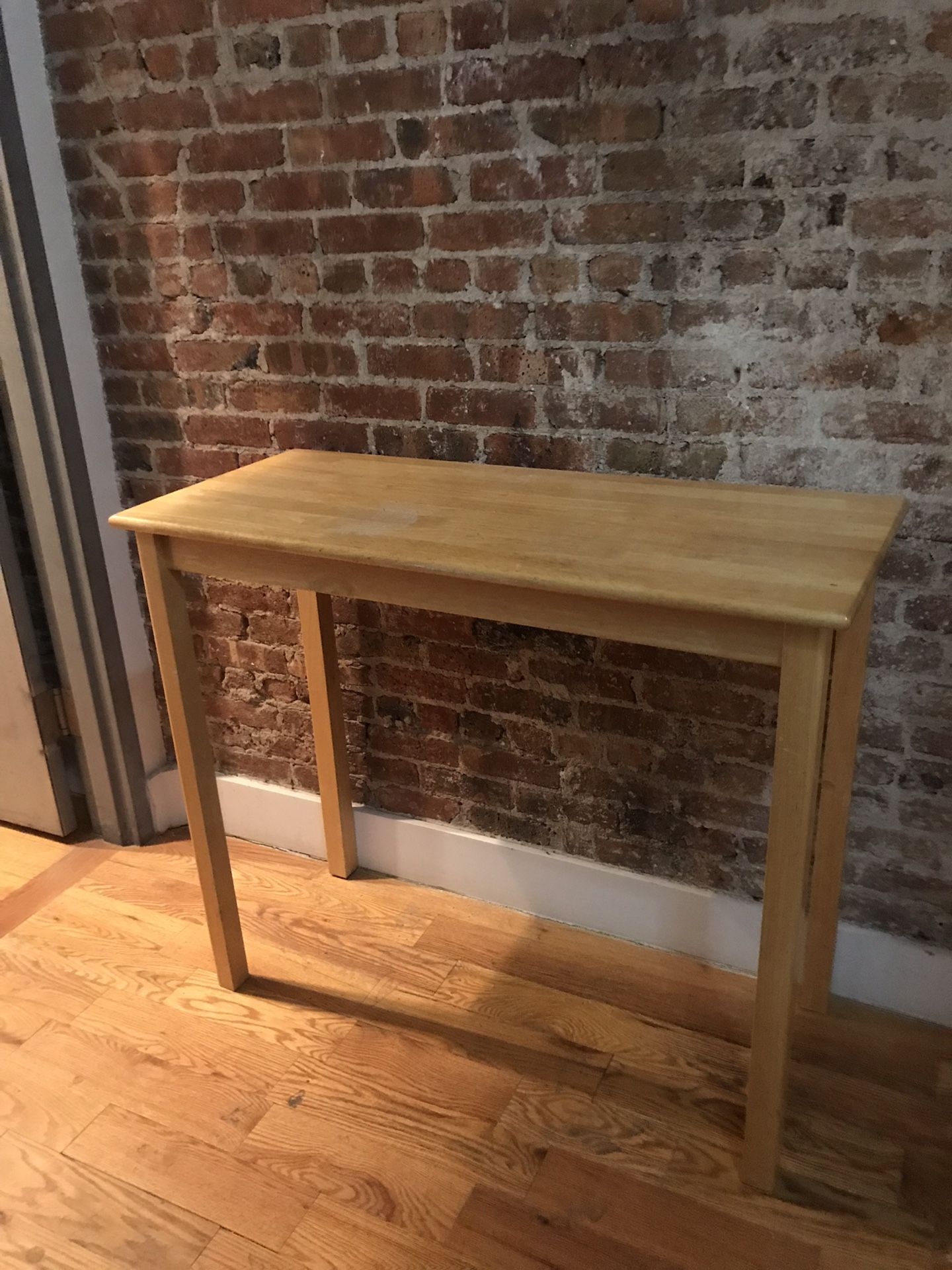 PERFECT TALL TABLE!!