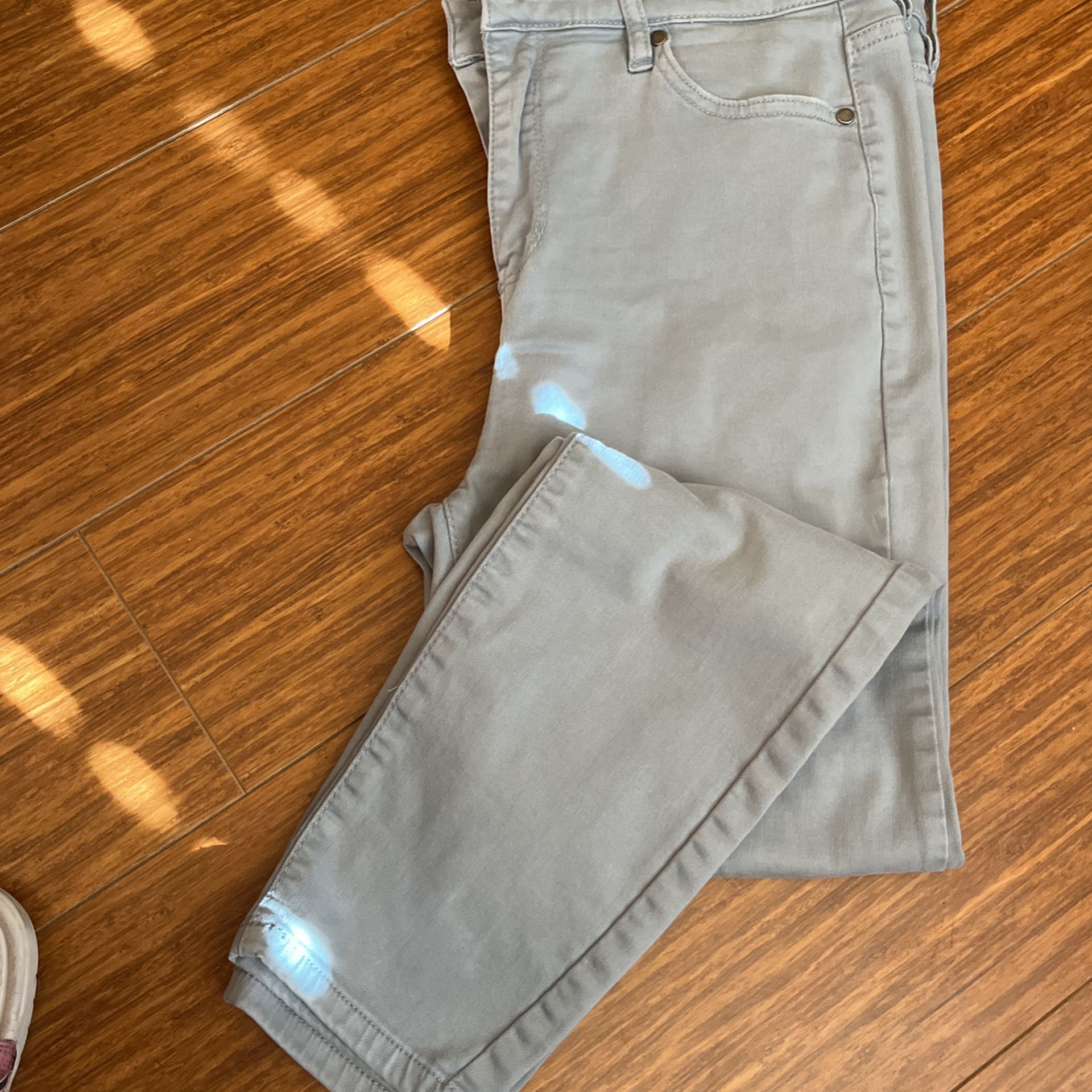 Light Blue Ankle Pant for Women size 8