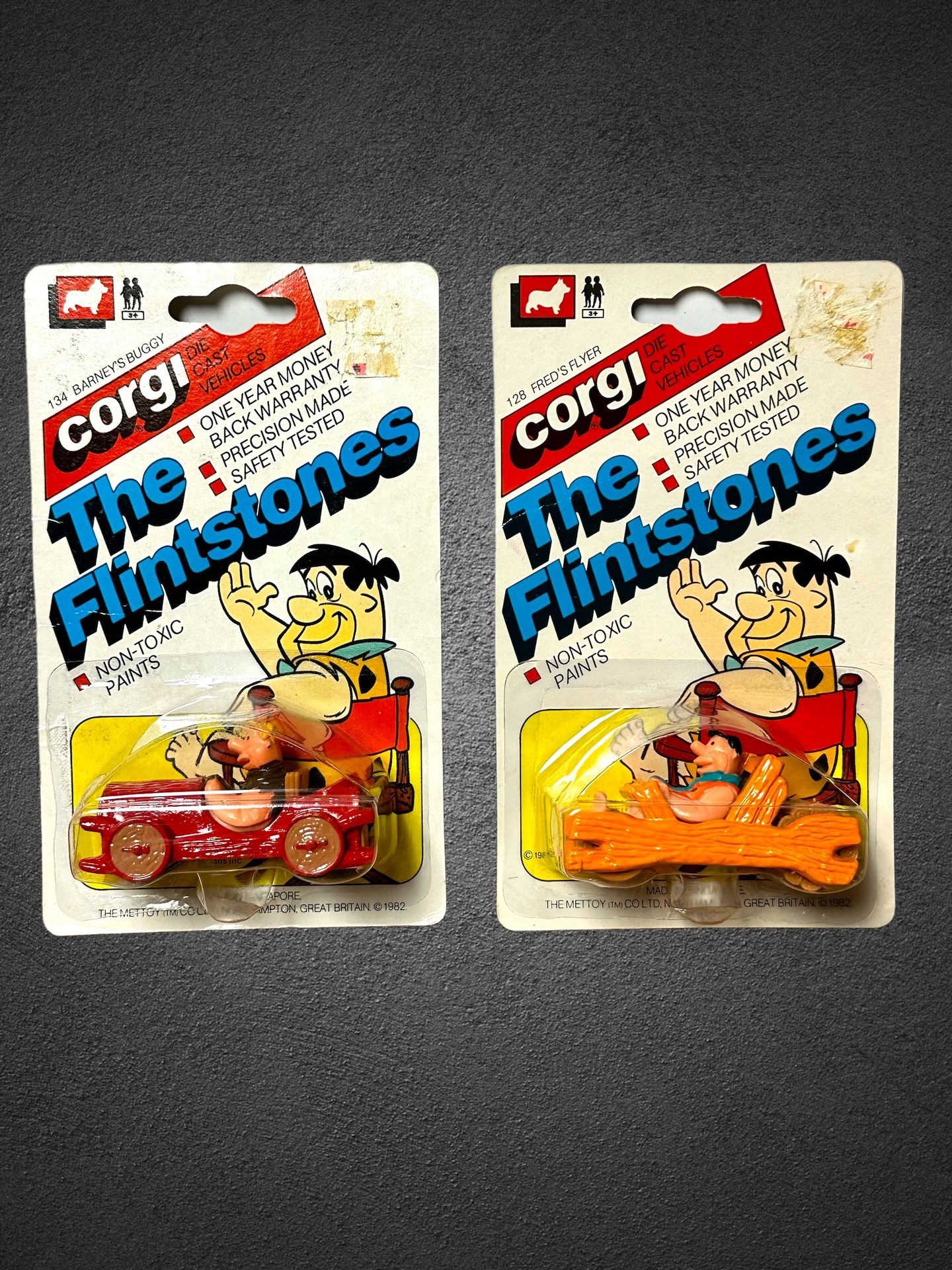 Vintage Corgi The Flintstones No. 134 Barney’s Buggy 1982 and  Fred's Flyer No. 128  1982 Mint - Sealed card set