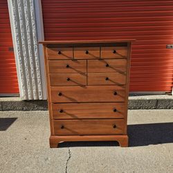 VAUGHAN OF VIRGINIA 5 Drawer Chest