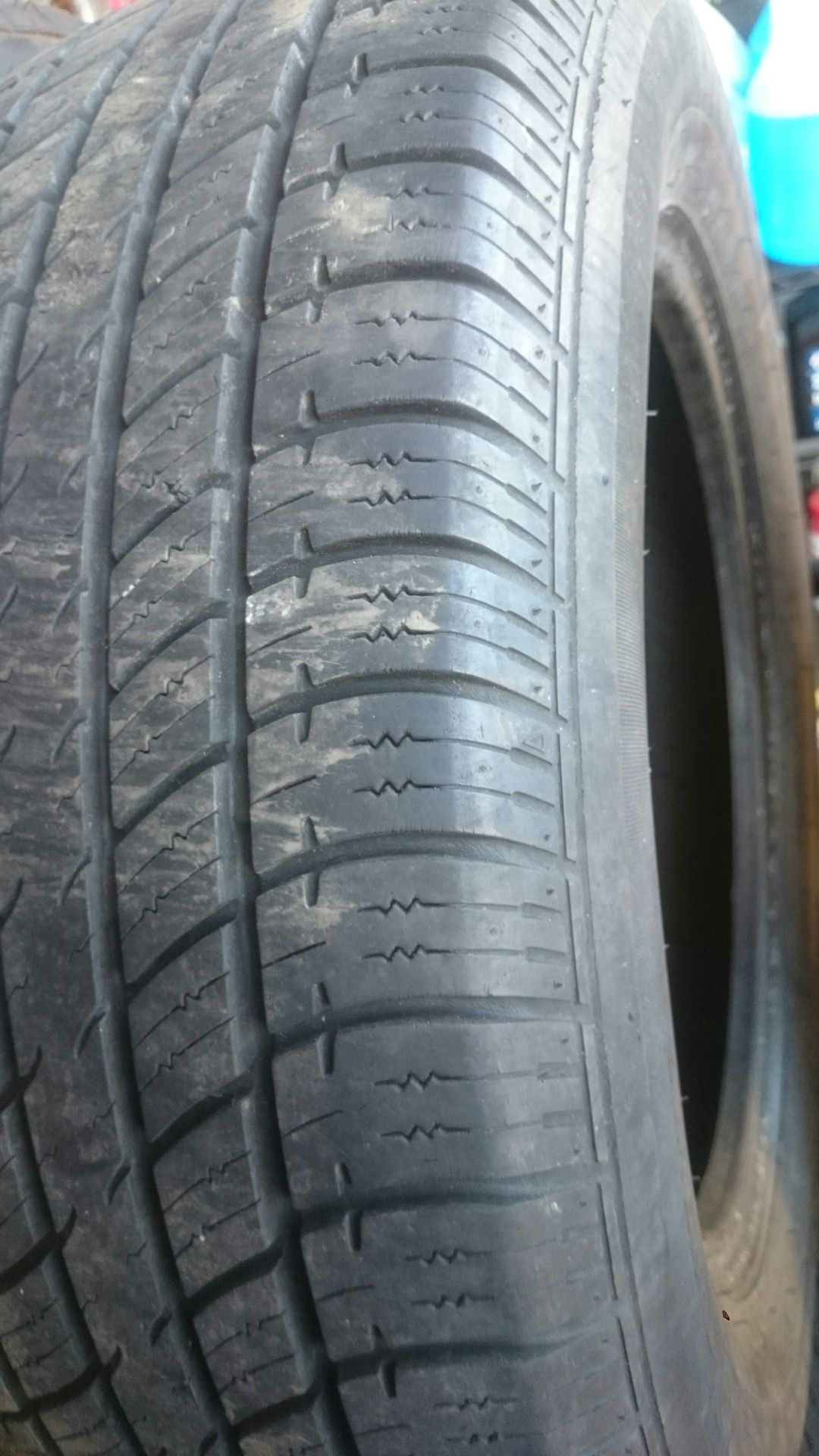 Tire 215/60/15