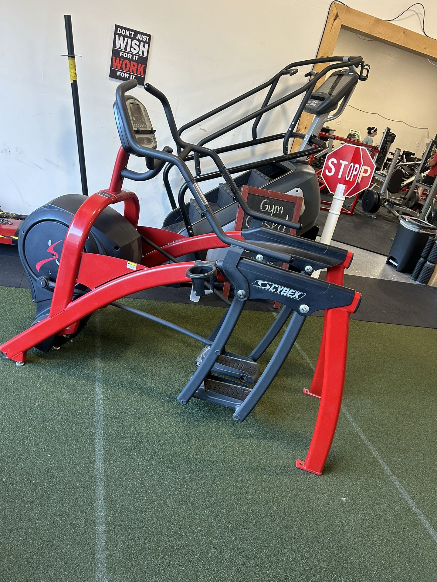 Cybex Elliptical