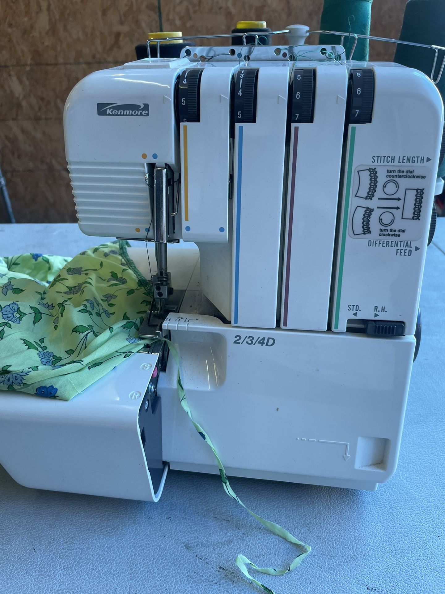 KENMORE SERGER OVERLOCK 2/3/4D
