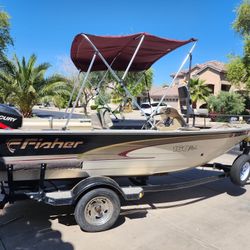 Boat Fisher 2000 .deep V
