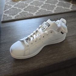 Stan Smith Adidas Size 6