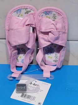 Baby Girl Sandals $2 each (Two Available In Size 3-6 months)