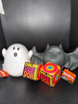 Squezzzy Ghost &Bat squishy