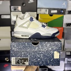 Size 9.5M - Jordan 4 “Midnight Navy”