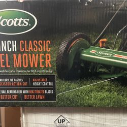 Scotts 20 in. Manual Walk Behind Reel Lawn Mower, Includes Grass Catcher