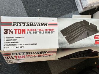 Pittsburgh brand car ramp