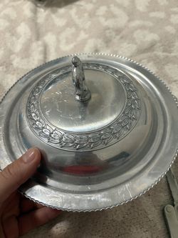 Metal Serving Bowl with Lid