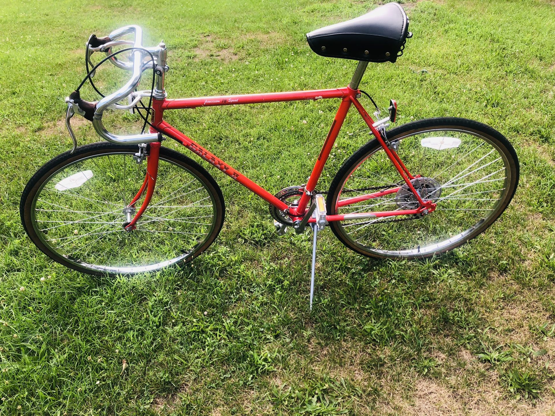 Vintage  1970’s Galaxy  10 Speed  26 inch  Tires Great  Condition 