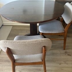 Small Dining Table With 4 Chairs 