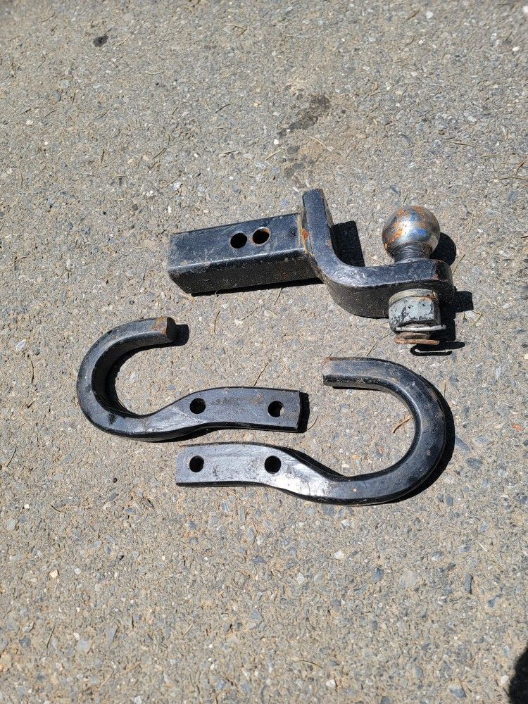 Hooks And A Hitch
