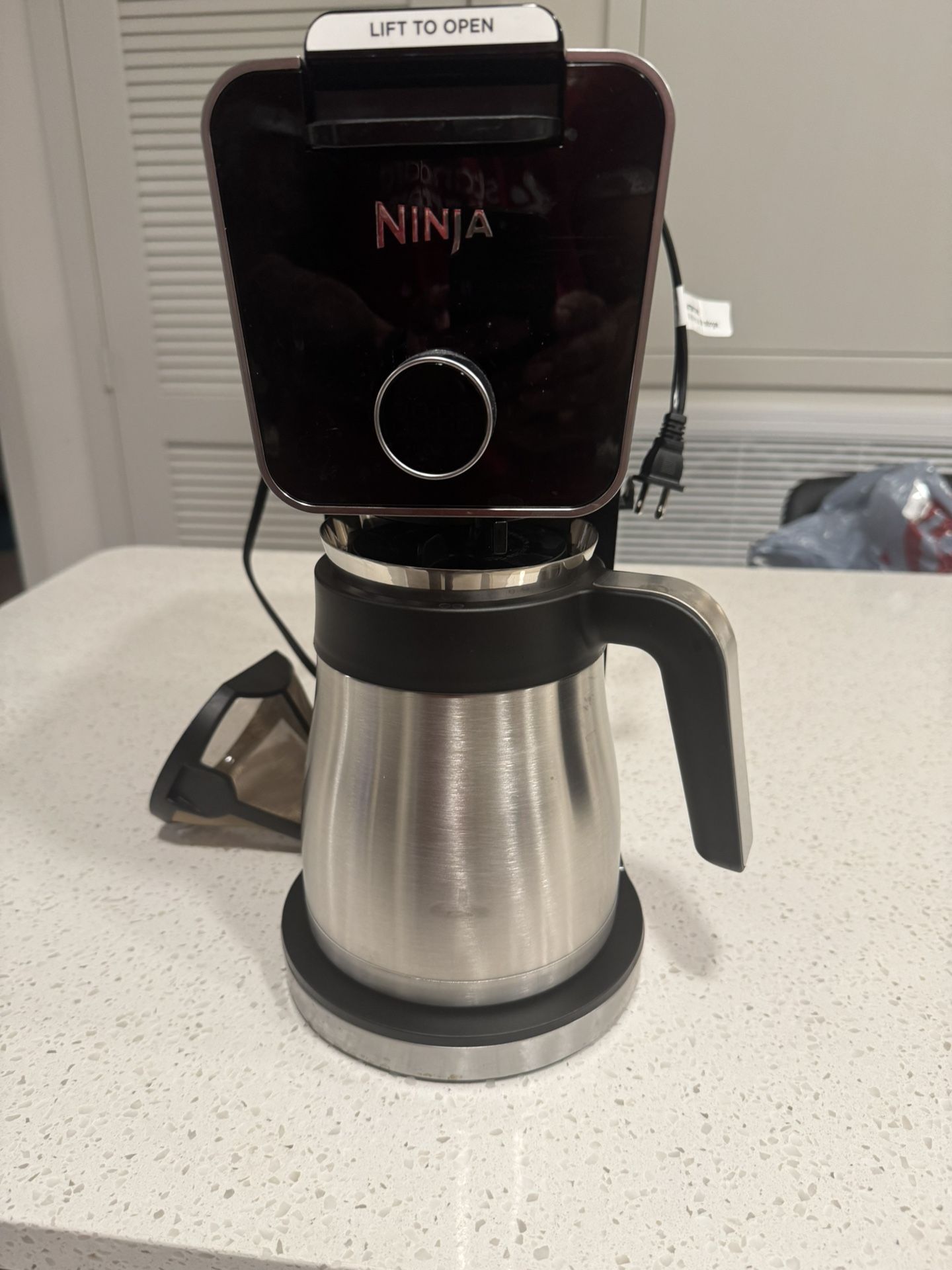 Ninja Coffee Maker Keurig/Ground Coffee