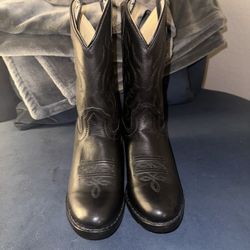 Black Cowboy Boots 