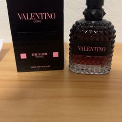 Valentino Born In Roma Intense (100ml)