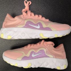 Size 6.5 - Nike Renew Lucent Bleached Coral W