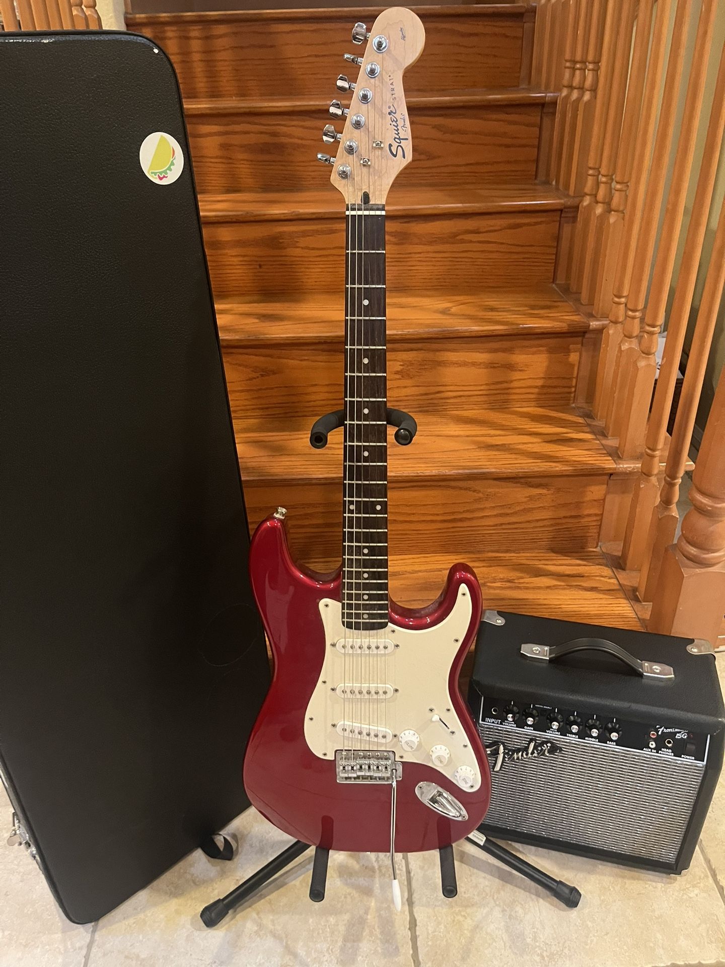 Squier Affinity Stratocaster (Mint) W/ Hardshell Case, Fender Amp
