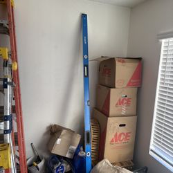 Empire 8’ Box Level