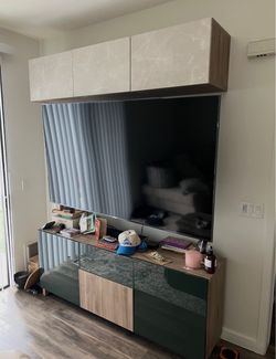 TV console top and bottom
