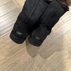 UGG boots Classic Short Black Size 8 