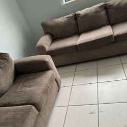 Excellent Condition Sofas For Sale